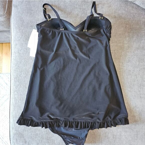 Beyond Control Women Black Twist Front Sweetheart Neckline Ruffle Swim dress 8 - Picture 16 of 16